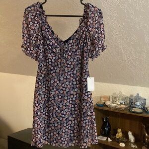 B Smart summer dress